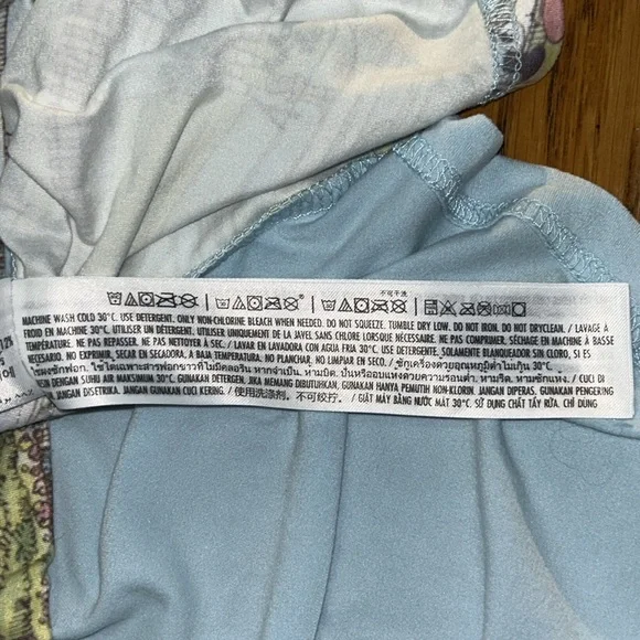 Walt Disney 50th Anniversary maps shirt. Long sleeve.  Size Medium. - Picture 9 of 16